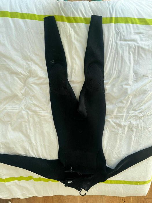 Set Surf: prancha surf, fato, capa e leash