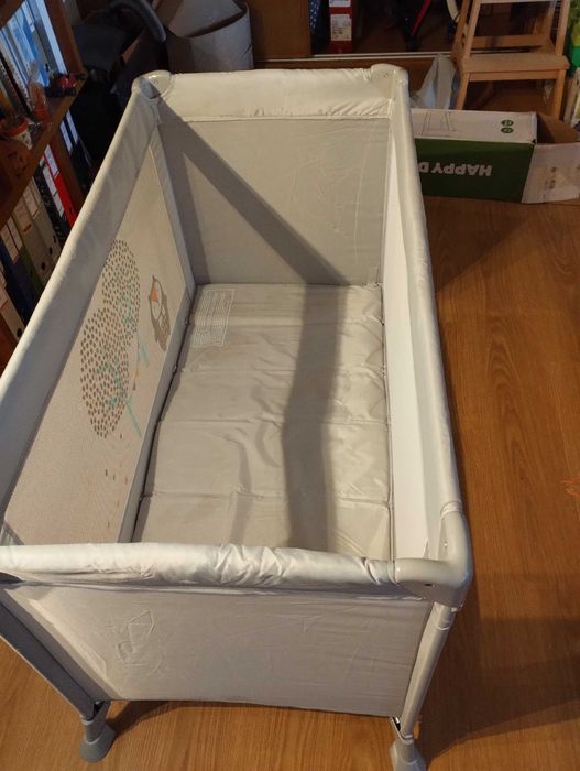 Cama de viagem (bebe) (35€)