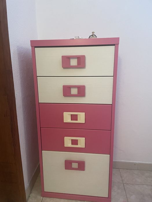 Mobilia de quarto menina