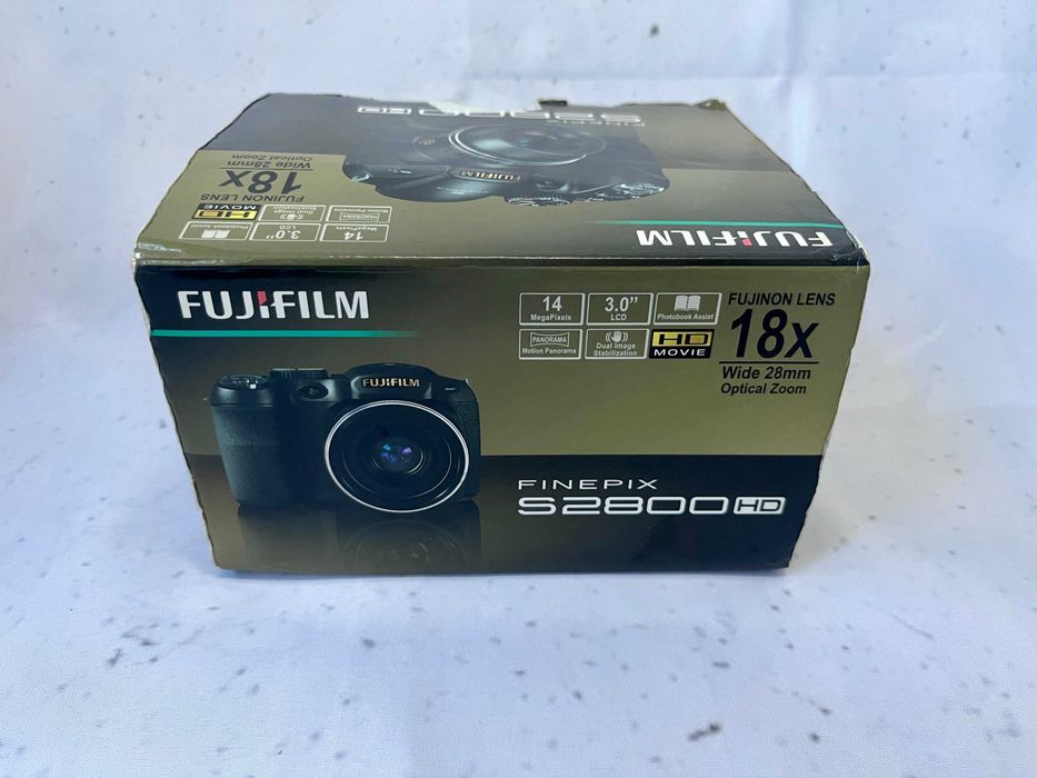 Фотоаппарат Fujifilm FinePix S2800, 18x Zoom, Canon полный комплект Sony цифровой CCD камера