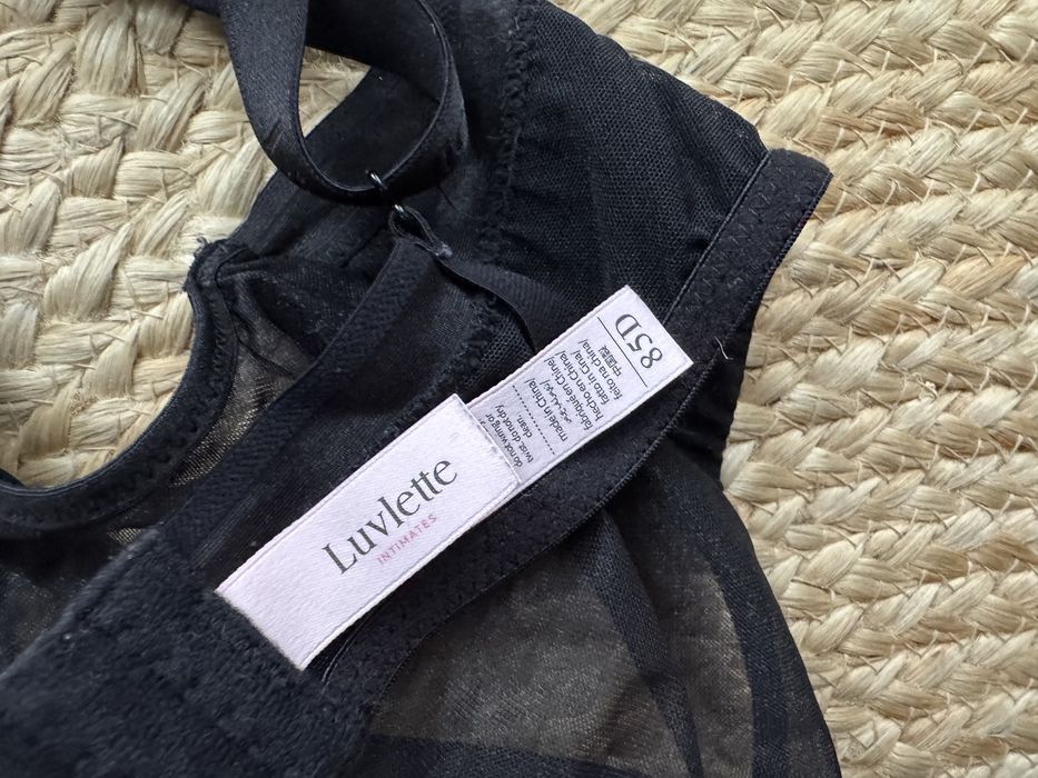 transparentny stanik czarny 85 D