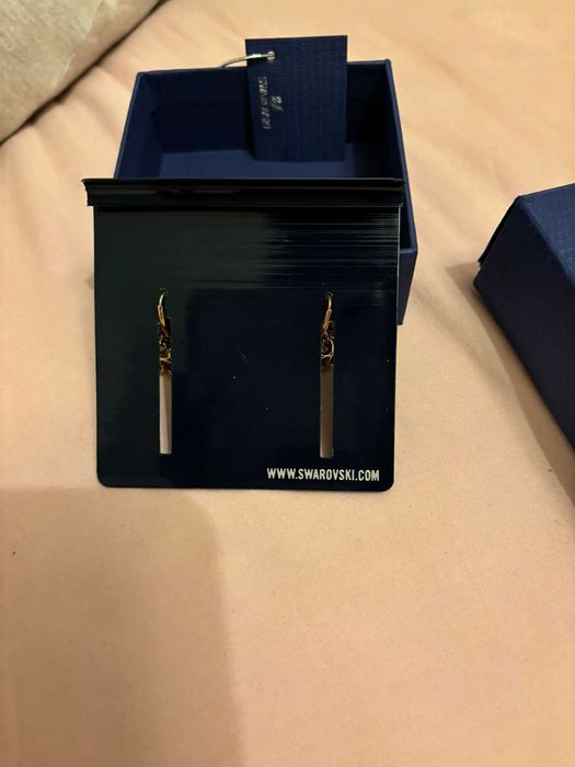 Brincos novo da Swarovski