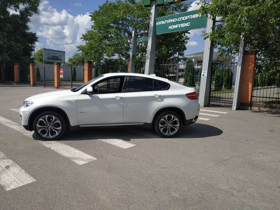 Оренда авто на весілля