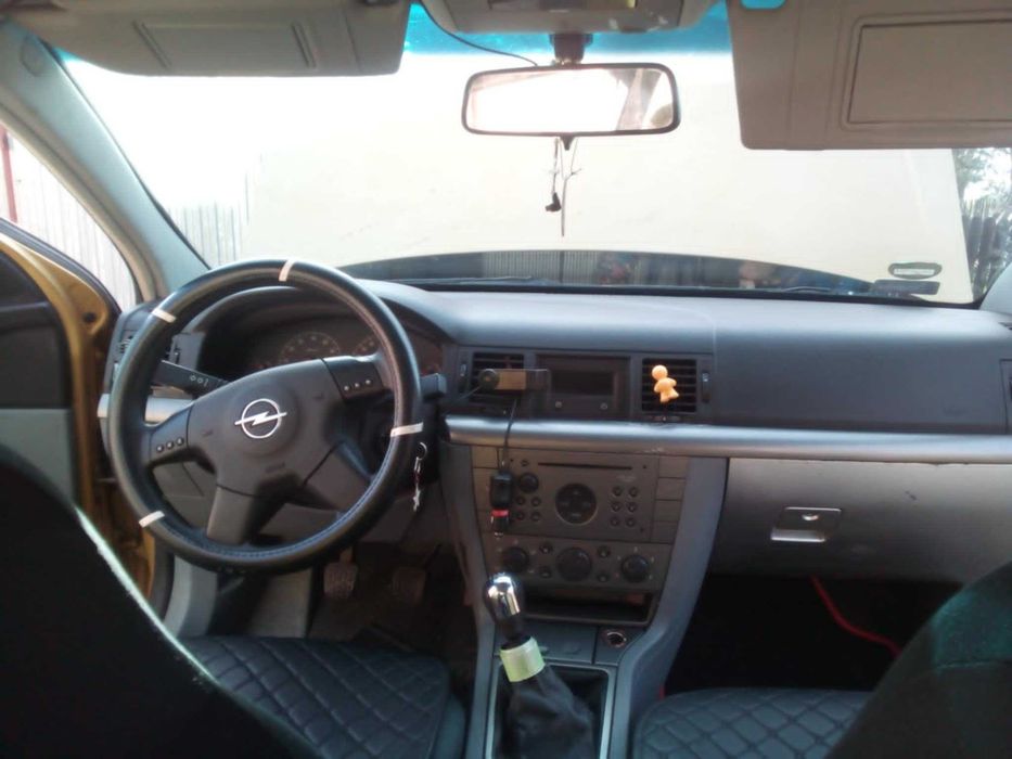 Samochód Opel vectra