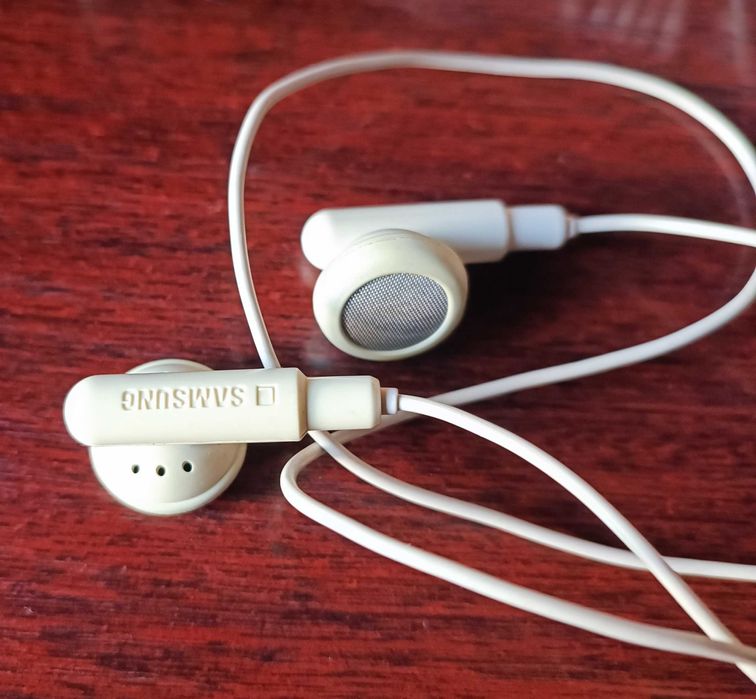 Oryginalne słuchawki douszne do starszego telefonu Samsung