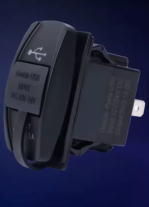 подвійний USB-зарядний пристрій 12-24 В Мотоцикл мопед авто квадроцикл