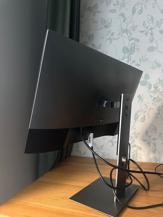 Dell UltraSharp U2419H 24” IPS Full HD — USB-Cienkie Ramki Pivot HDMI
