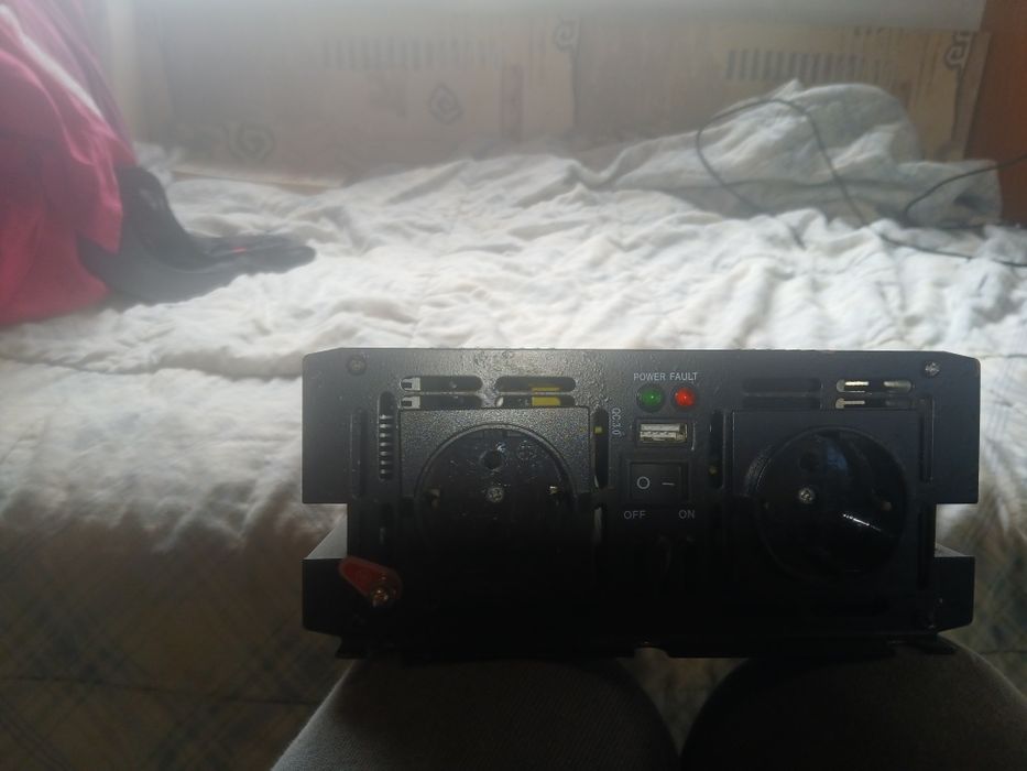 Green Cell INV10, 12V → 230V