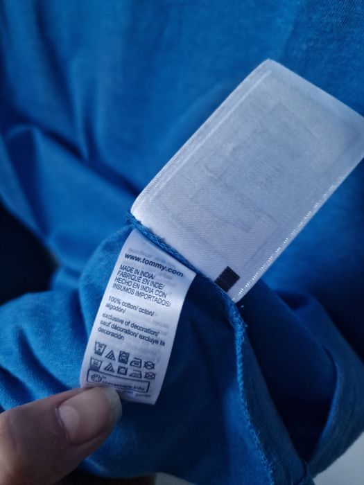 Nowa z metkami koszulka Tommy hilfiger w serek tshirt unisex M /L