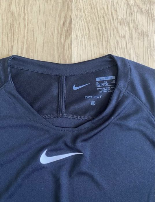 Кофта лонгслв NIKE