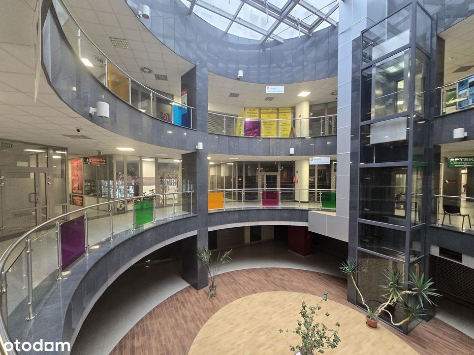 Lokal handlowo-usługowy 142 m2 parter