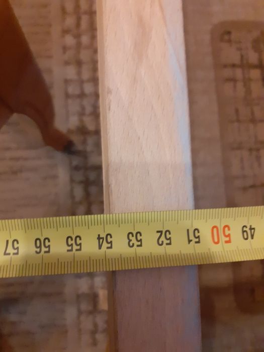 Столик з пуфіками