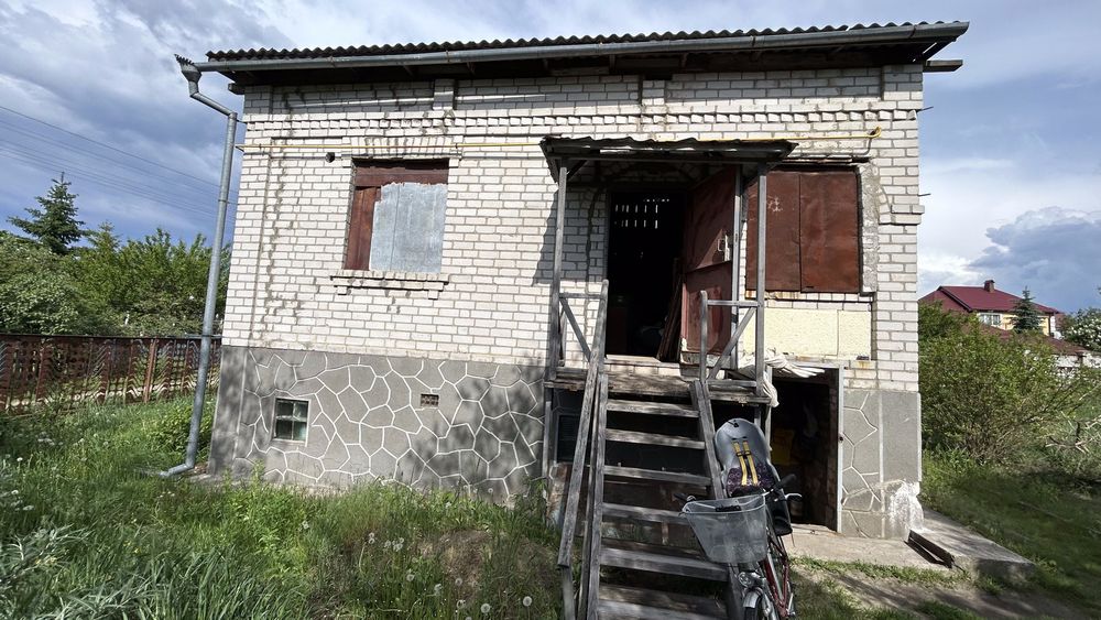 Дача 12 соток біля Гостомеля | цегляний будинок | газ | свердловина