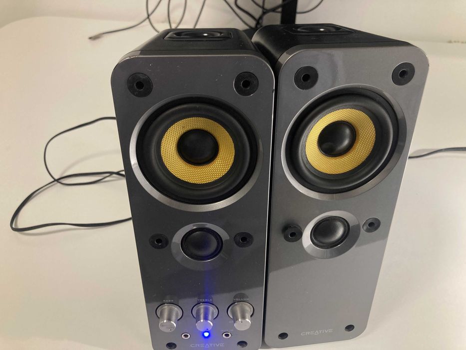 Kultowe głośniki komputerowe Creative GigaWorks T20 Series I 2.0