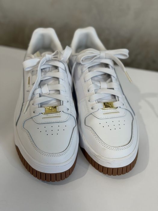 Puma Кросівки Снікерси Carina Street Lux