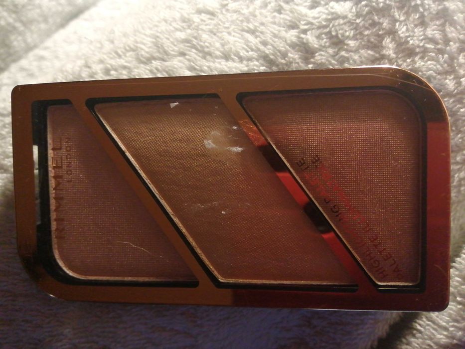 Rimmel London rozświetlacz highlighter illuminate