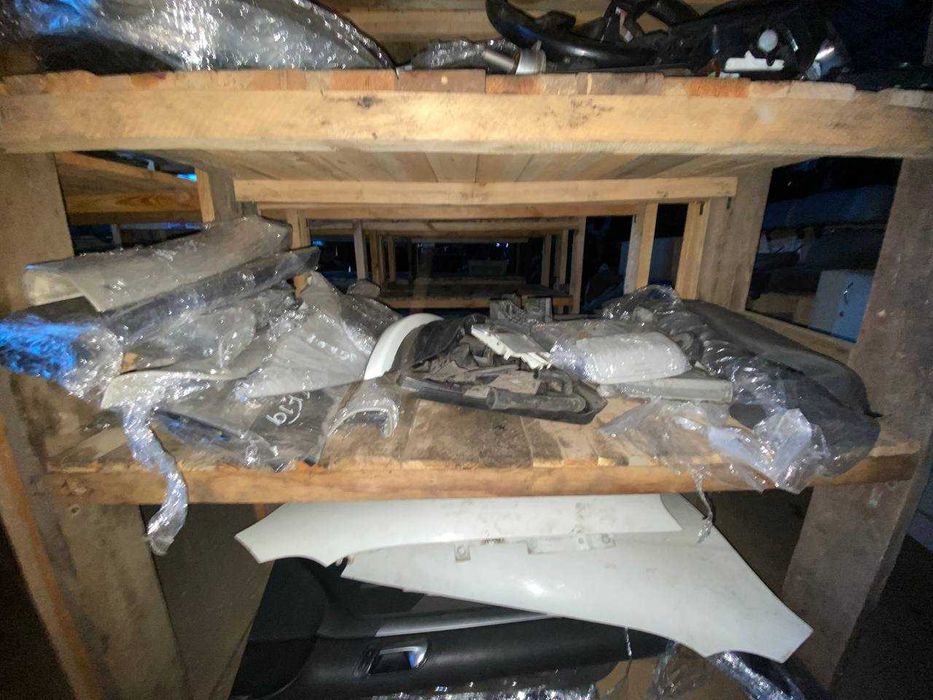 Volkswagen Jetta V / Golf 5 - разборка (запчасти)