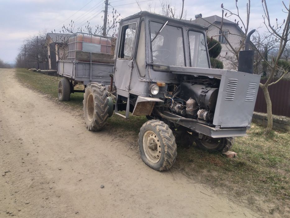 Продам трактор т