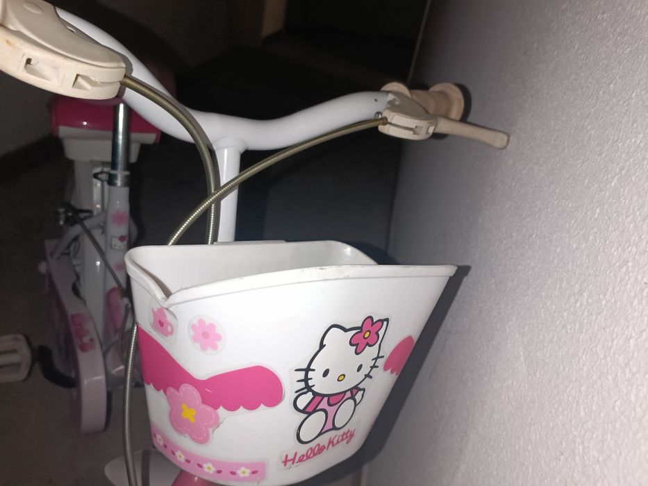 50€ bicicleta roda 16 excelente pegar e andar quem quiser tem rodinhas