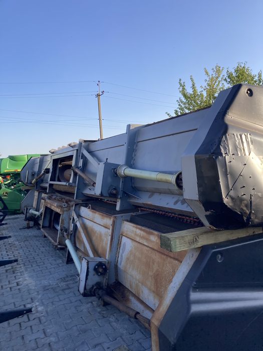 Жатка соняшникова під Claas 9м.