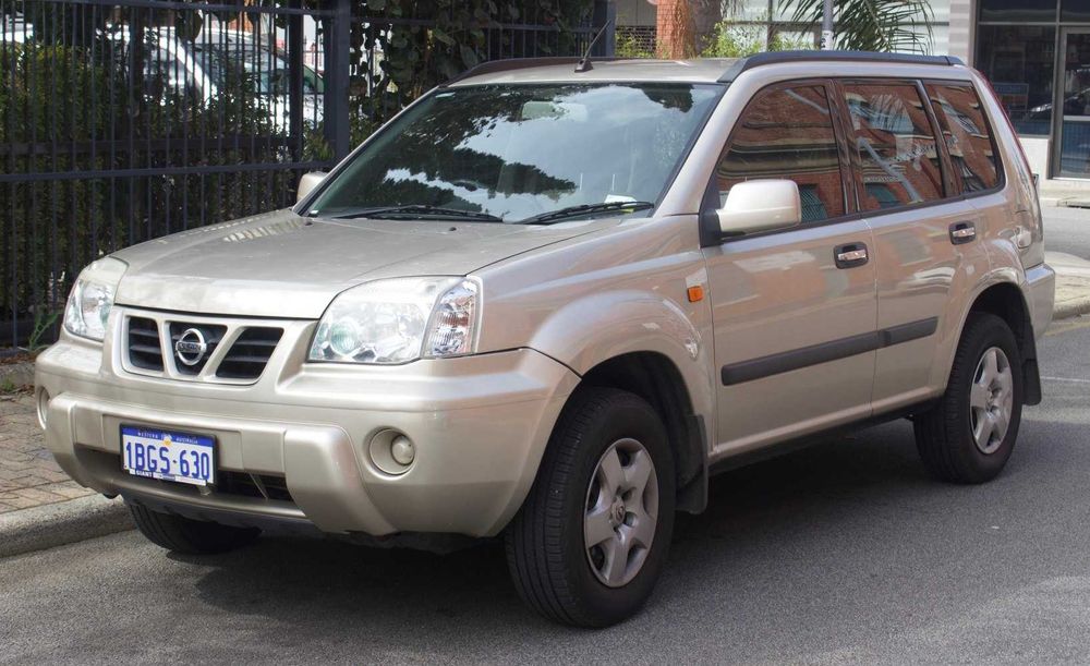 Розборка Nissan X Trail T30 запчастини нісан ікстрейл
