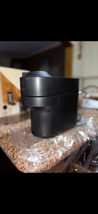 Máquina de Café Nespresso Vertuo POP