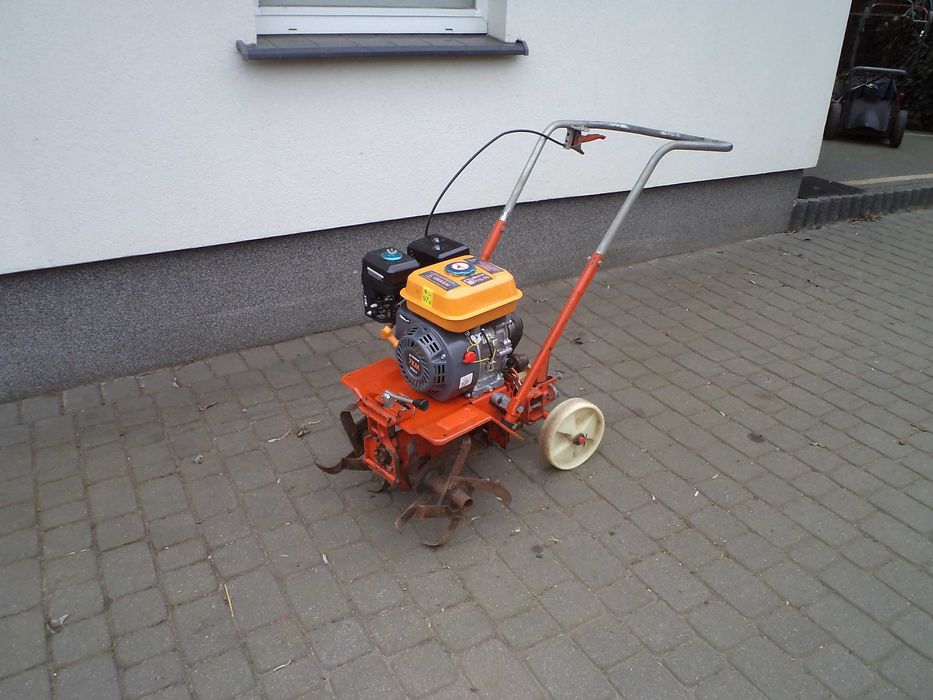 Glebogryzarka spalinowa Hako  wysyłam GWARANCJA