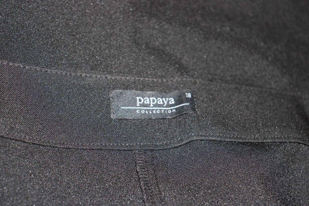 r7 PAPAYA Eleganckie Damskie Czarne Spodnie w Kant 46 3XL