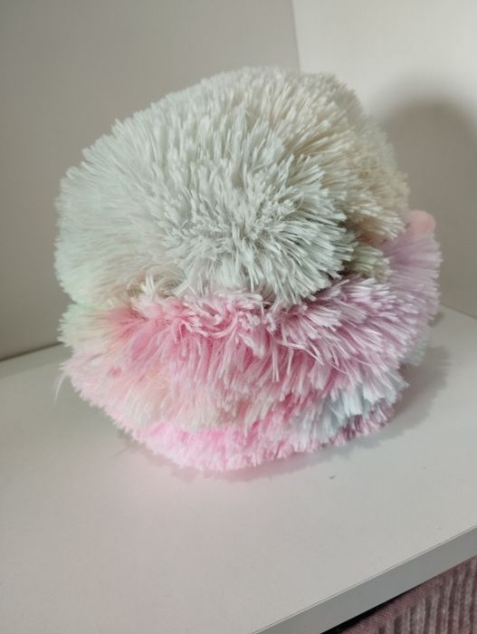 Maskotka jeżyk piłka Puffle pets tęczowy pastelowy