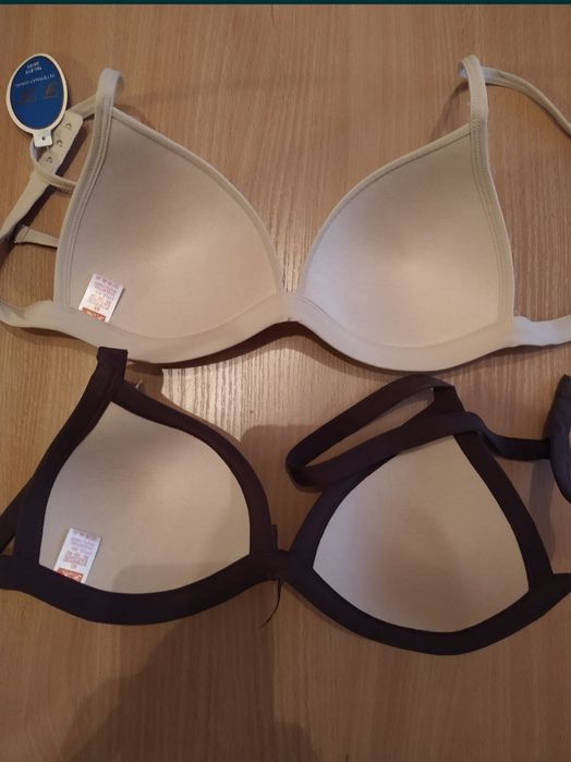 Бюстгальтер F.K. размер 85.