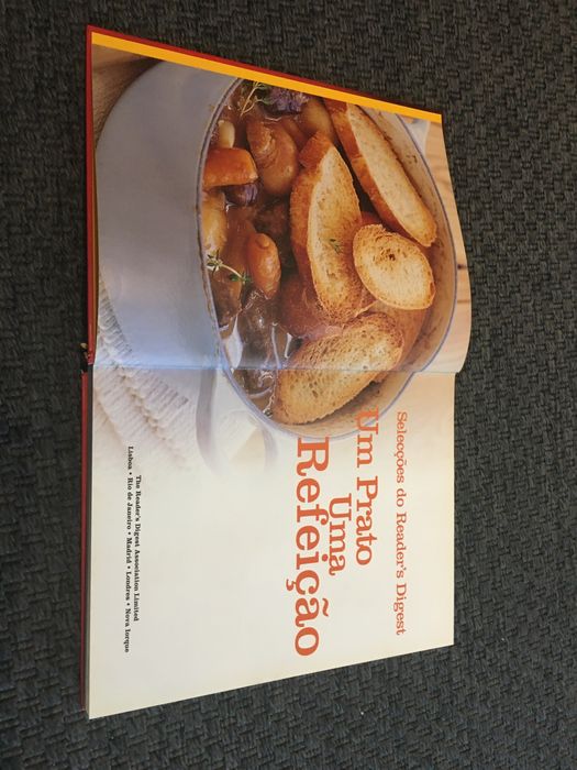 Um Prato, Uma Refeição - Selecções do Reader’s Digest