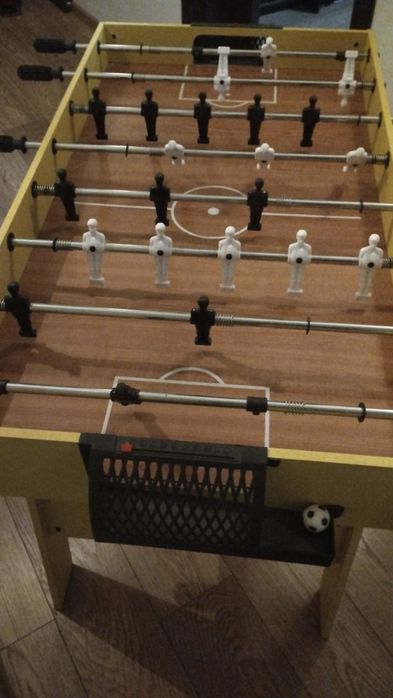 Piłkarzyki w zestawie dwoma piłeczkami