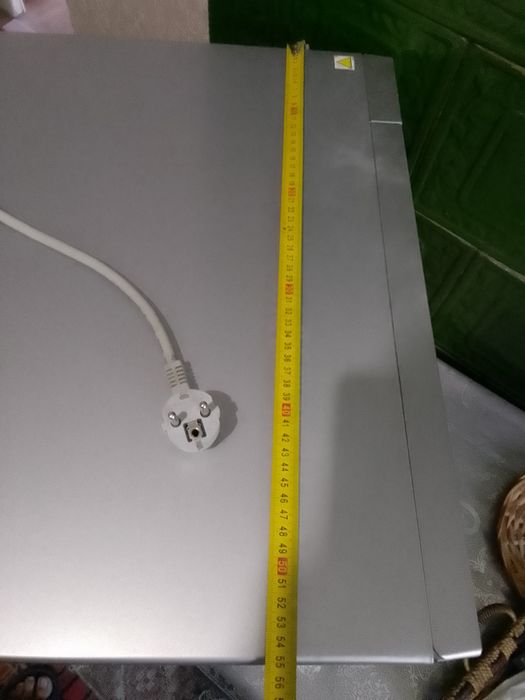 Мікрохвильова піч SHARP