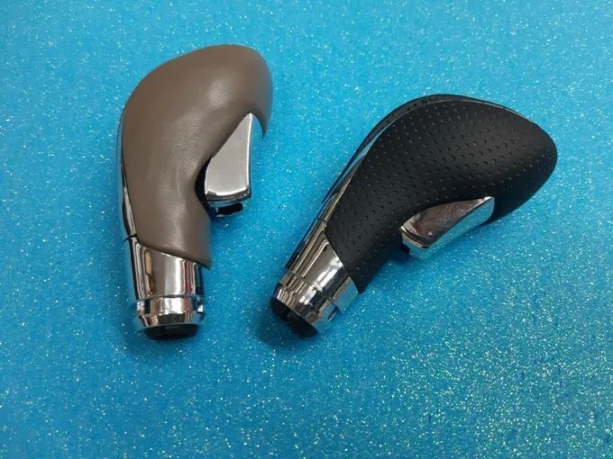 Moca velocidades Opel Astra  J e Insignia  (preta ou castanha)   NOVA