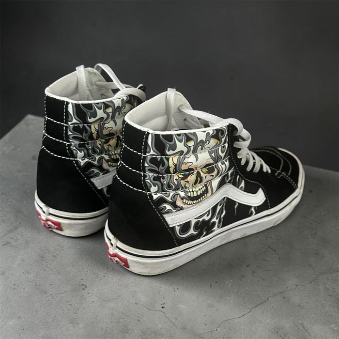 Vans Sk8 hi Flame skull