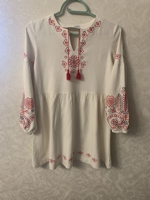 Вишита сукня від Bembi, р.152