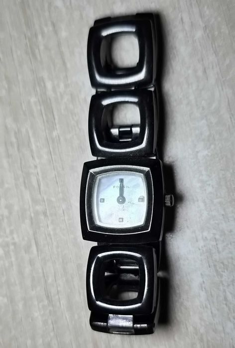 Водостійкий жіночий годинник-браслет Fossil Black ES-1626