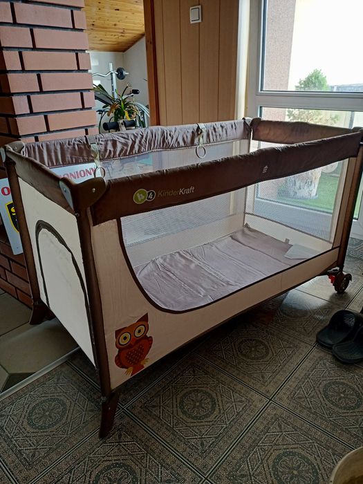 Łóżeczko turystyczne- kojec