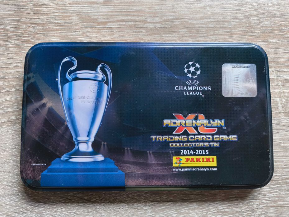 Zestaw ok. 100 kart Panini Adrenalyn XL UEFA Champions League 2014/15 + Puszka