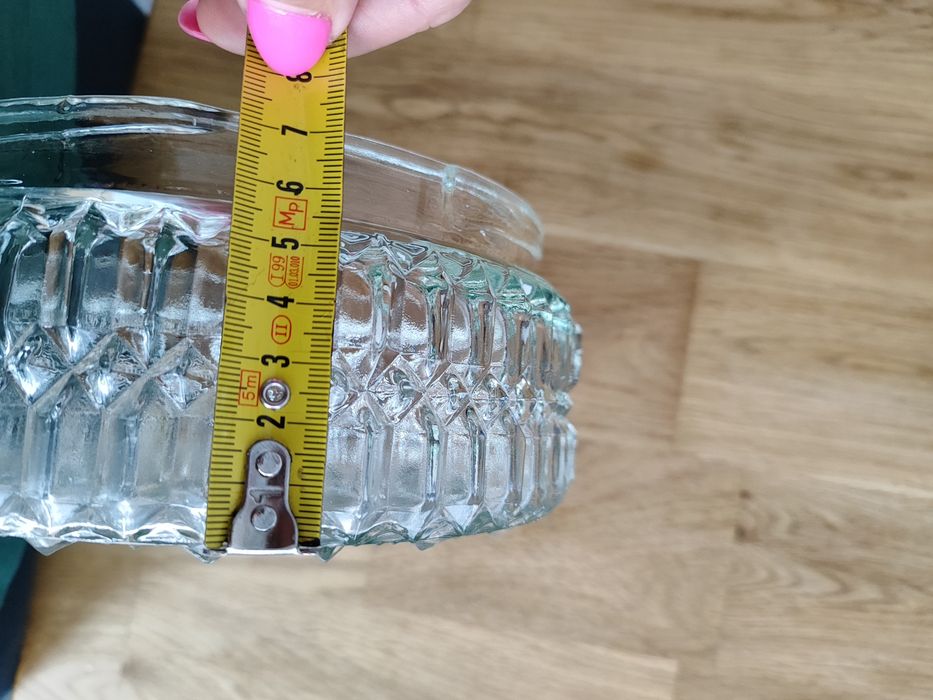 Globo de vidro para candeeiro

Entrego em Carca