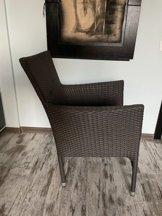 Крісла садові з ротангу