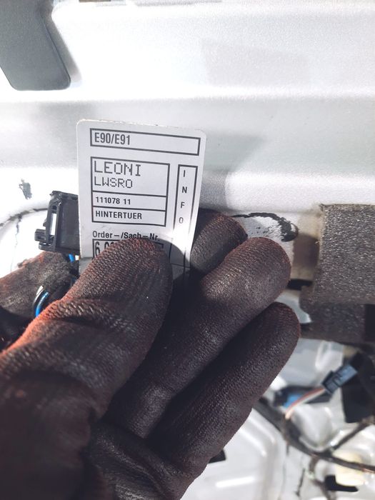 Porta Tras Traseira Esquerda BMW Serie 3 E91 Carrinha Touring 2004 –