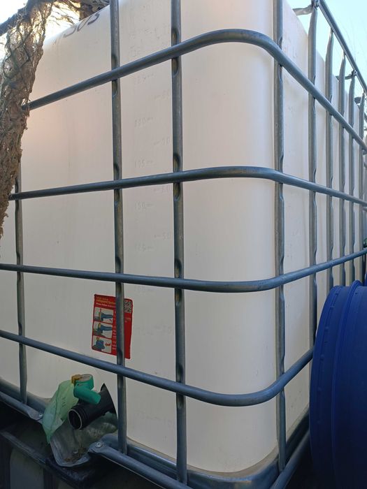 pojemnik zbiornik deszczówkę wodę paliwo mauzer mauser 1000 beczka ibc