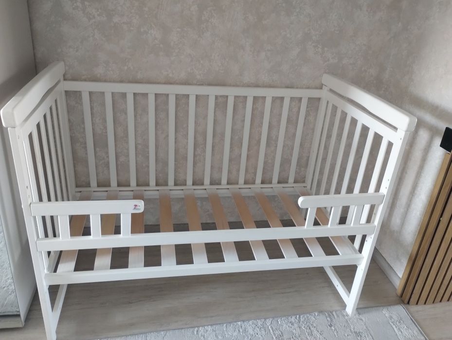 продам  дитячі меблі