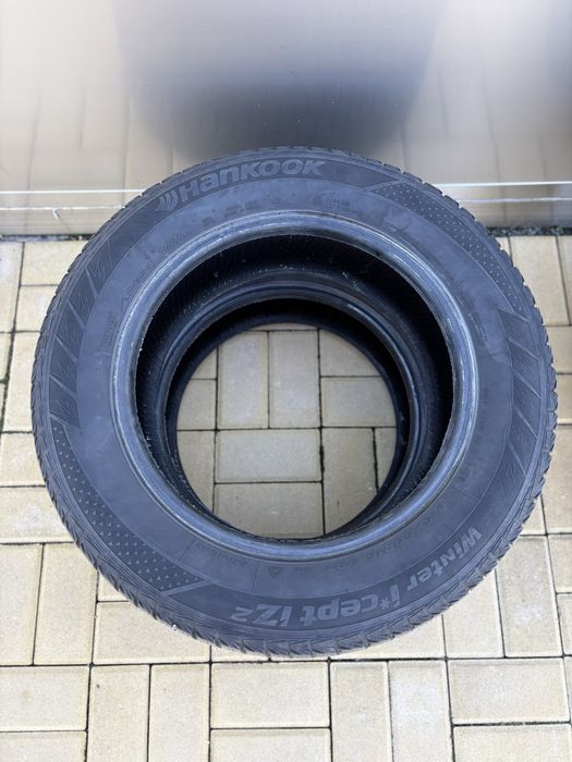 Продам шини 215/60/16  Hankook