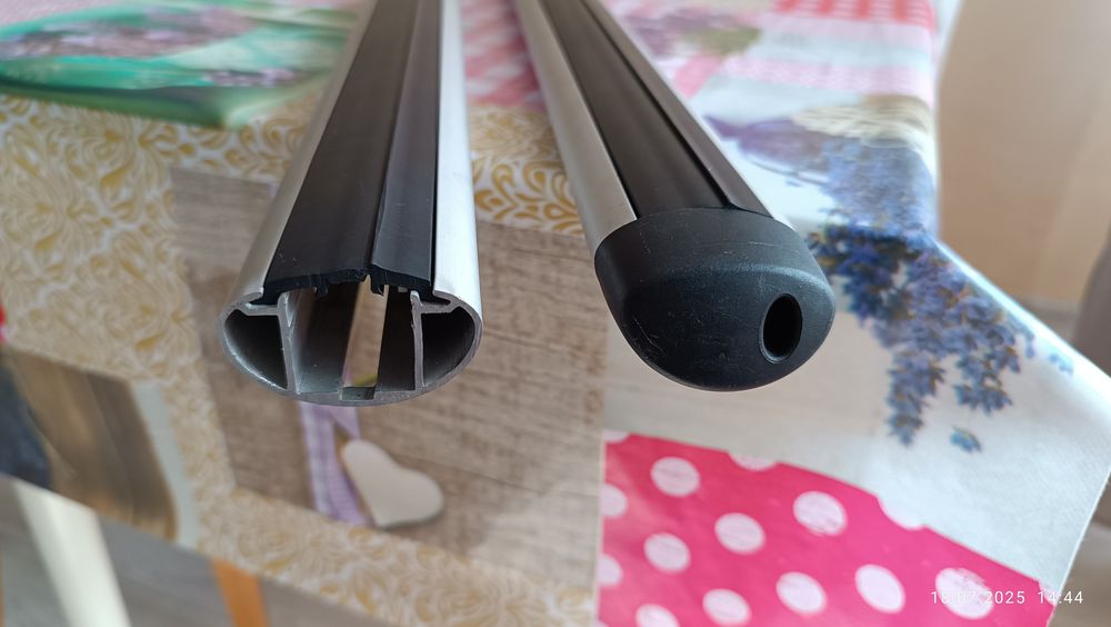 Belki stalowe Thule  Aerobar 1.06m