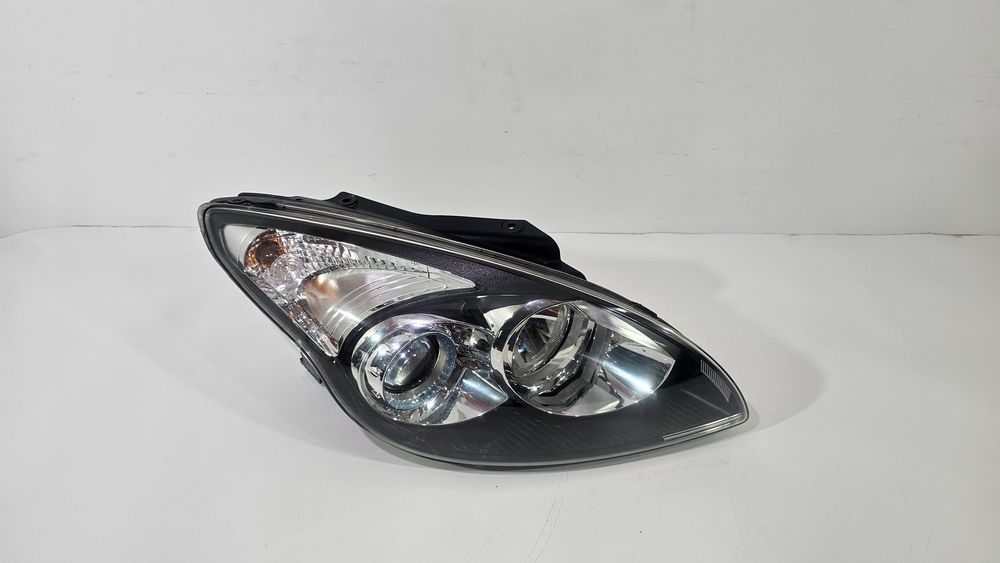 Hyundai i30 lift fl lampa przód przednia prawa europa