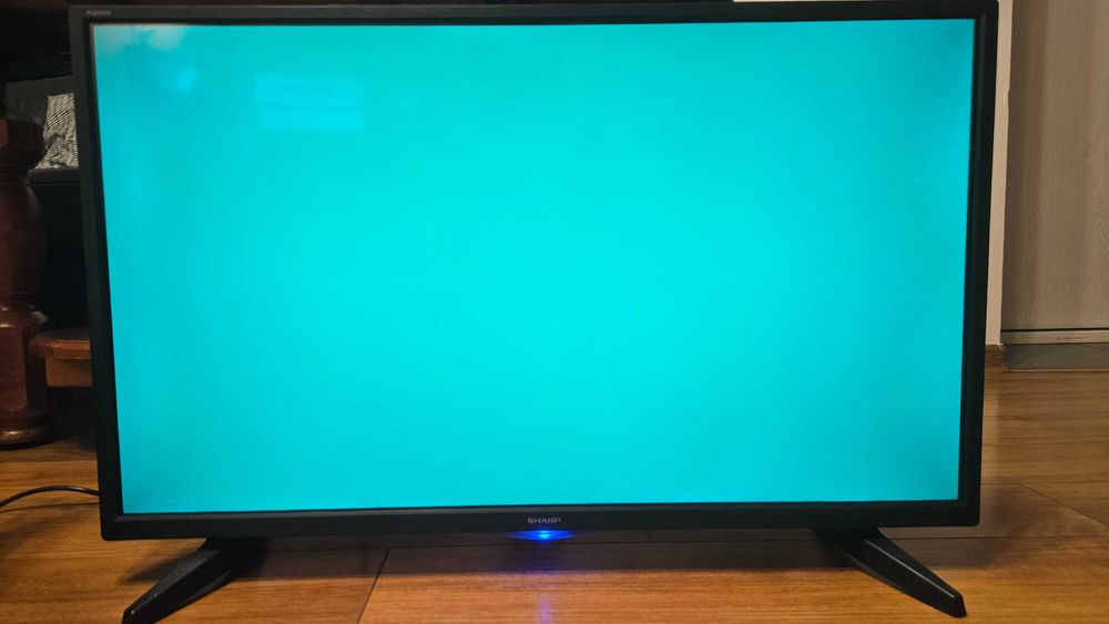 Telewizor Sharp LC-32HG3342E 32" DVB-T2 HEVC + nowy pilot