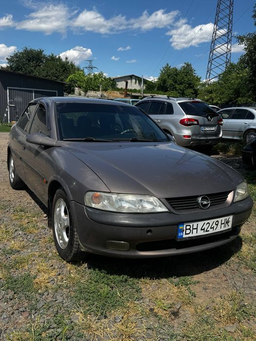 Продам Opel Vectra B 1.6л Бензин Механика