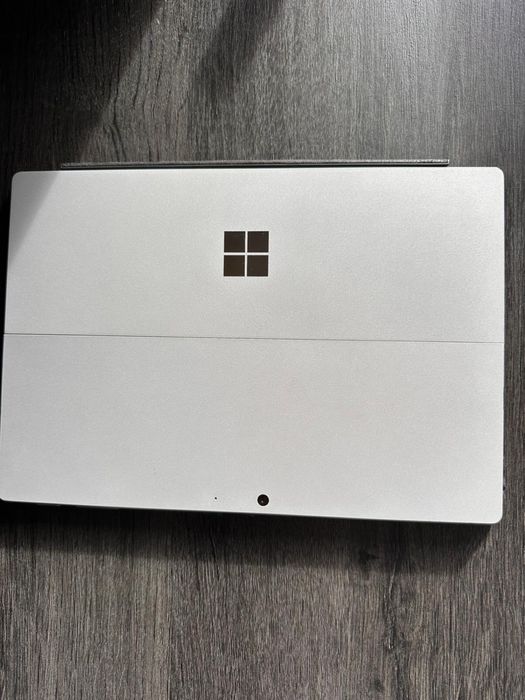 Microsoft Surface 7 Pro